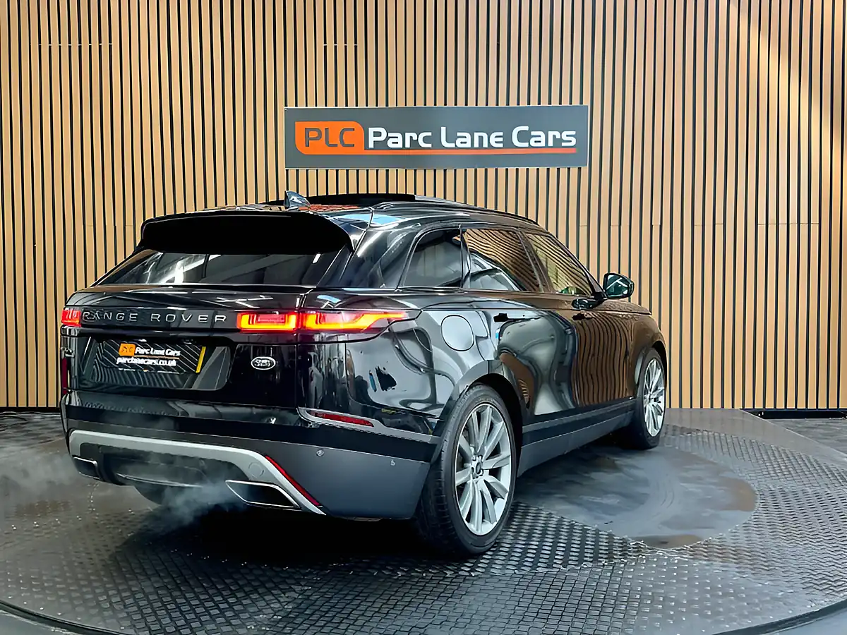 Used 2019 Land Rover Range Rover Velar R-Dynamic Hse Black - Interior and Exterior details 3