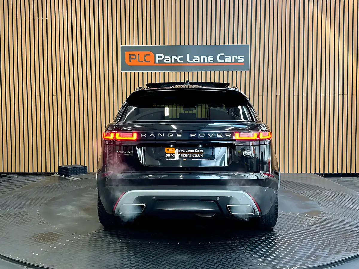 Used 2019 Land Rover Range Rover Velar R-Dynamic Hse Black - Interior and Exterior details 4