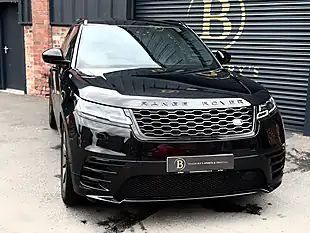 Used 2019 Land Rover Range Rover Velar R-Dynamic Hse Black - Interior and Exterior details 7