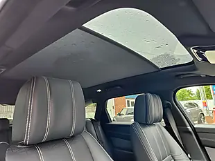 Used 2019 Land Rover Range Rover Velar R-Dynamic Hse Black - Interior and Exterior details 10