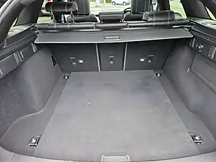 Used 2019 Land Rover Range Rover Velar R-Dynamic Hse Black - Interior and Exterior details 11