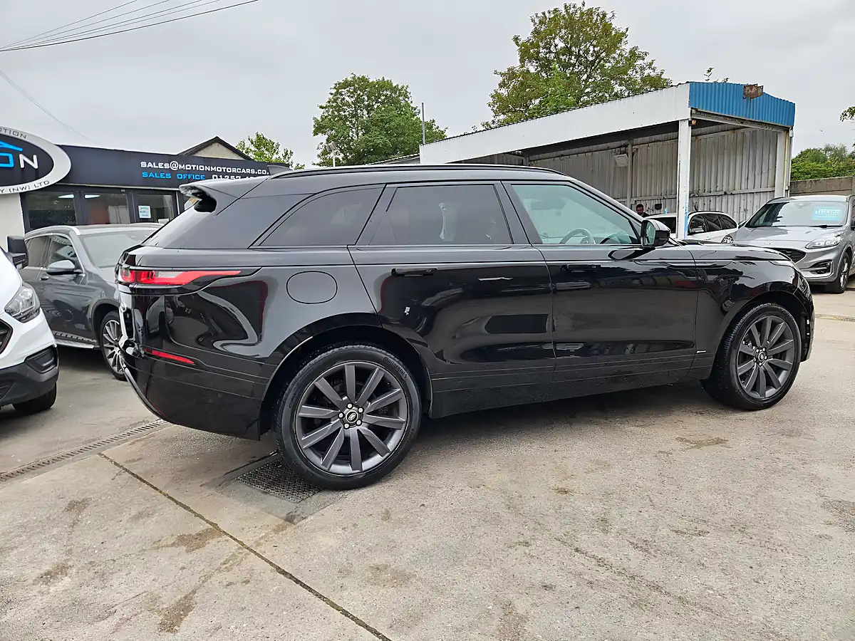 Used 2019 Land Rover Range Rover Velar R-Dynamic Hse Black - Interior and Exterior details 16