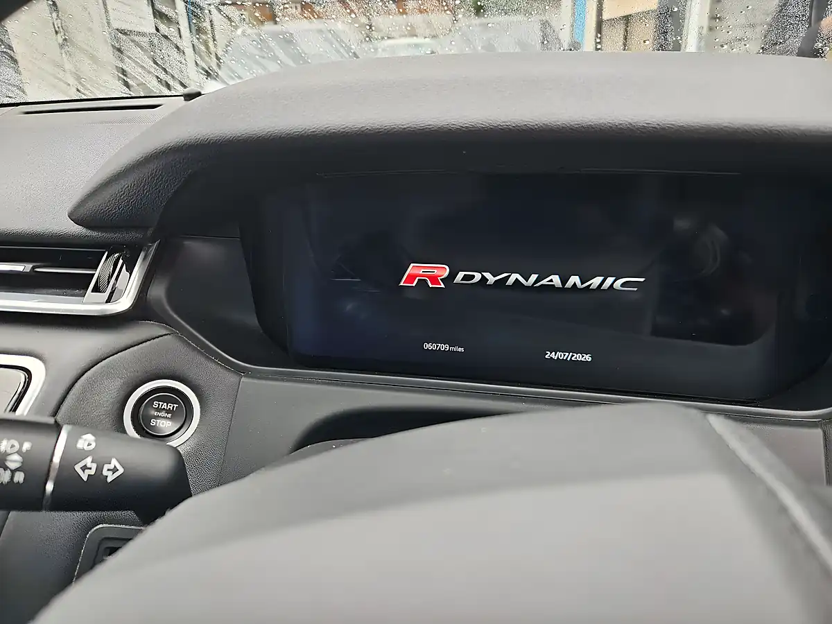 Used 2019 Land Rover Range Rover Velar R-Dynamic Hse Black - Interior and Exterior details 20