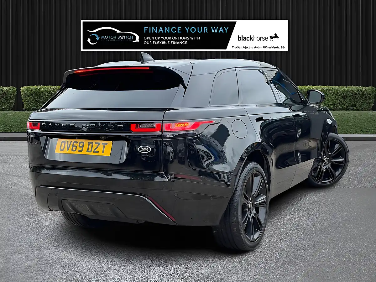 Used 2019 Land Rover Range Rover Velar R-Dynamic Hse Black - Interior and Exterior details 10