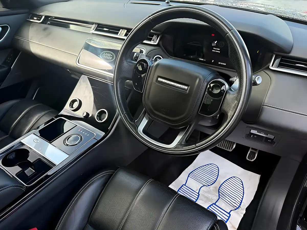 Used 2019 Land Rover Range Rover Velar R-Dynamic Hse Black - Interior and Exterior details 15