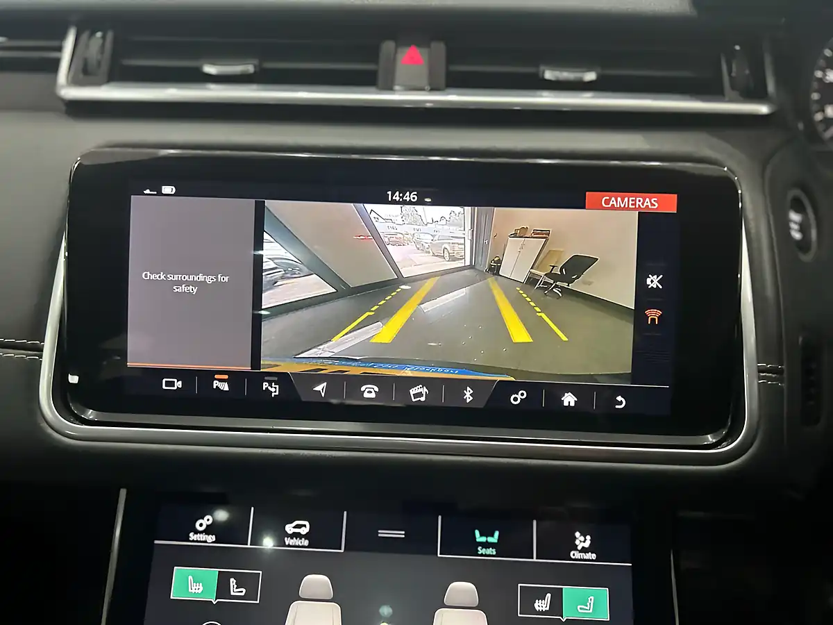 Used 2019 Land Rover Range Rover Velar R-Dynamic Hse Black - Interior and Exterior details 18