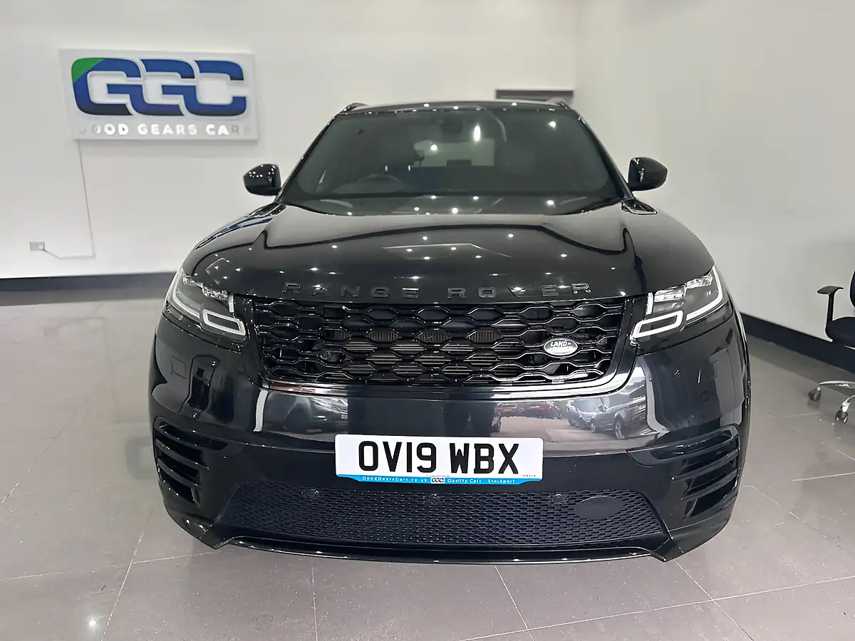 Used 2019 Land Rover Range Rover Velar R-Dynamic Hse Black - Interior and Exterior details 4