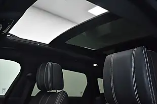 Used 2019 Land Rover Range Rover Velar R-Dynamic Hse Blue - Interior and Exterior details 19