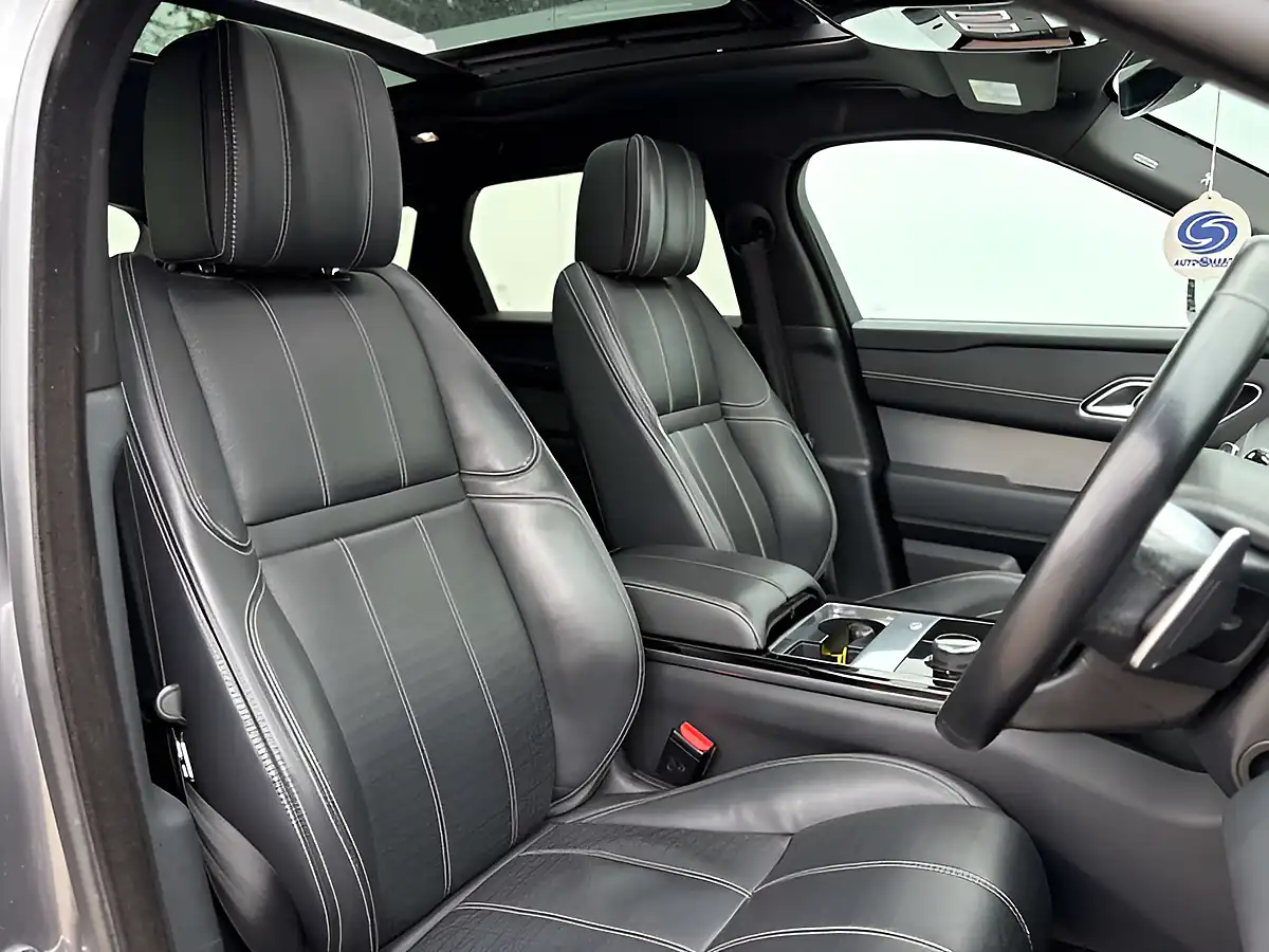 Used 2019 Land Rover Range Rover Velar R-Dynamic Hse Eiger Grey - Interior and Exterior details 17