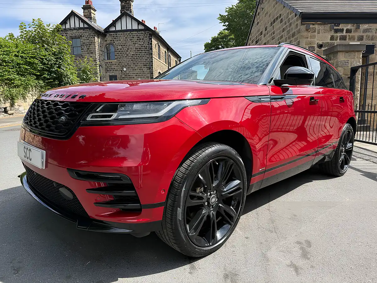 Used 2019 Land Rover Range Rover Velar R-Dynamic Hse Firenze Red - Interior and Exterior details 8