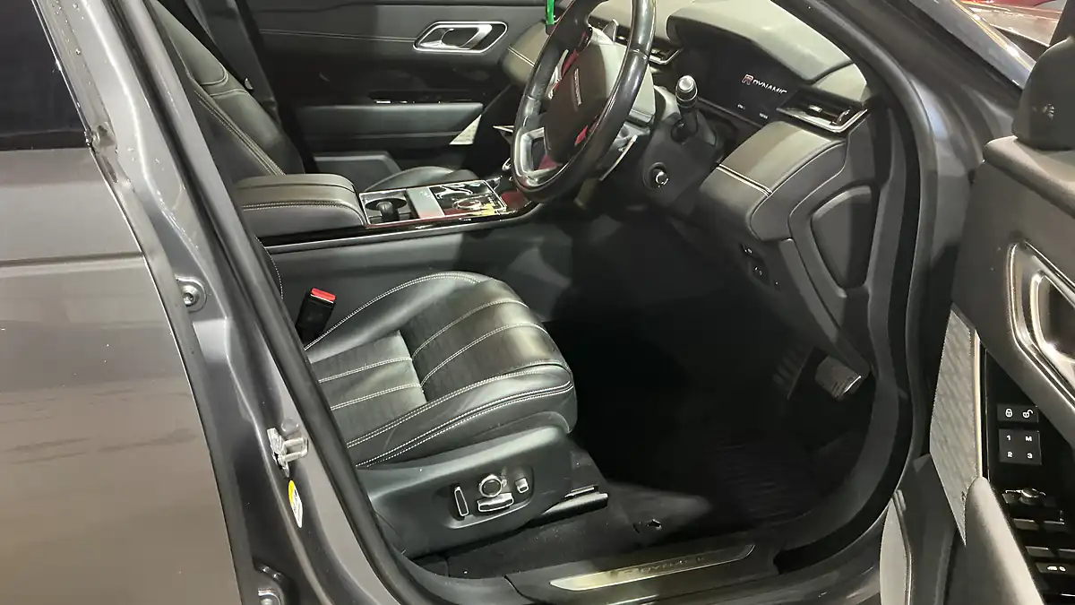 Used 2019 Land Rover Range Rover Velar R-Dynamic Hse Grey - Interior and Exterior details 12