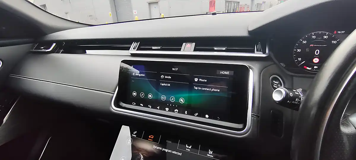Used 2019 Land Rover Range Rover Velar R-Dynamic Hse Grey - Interior and Exterior details 18