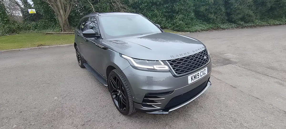 Used 2019 Land Rover Range Rover Velar R-Dynamic Hse Grey - Interior and Exterior details 7