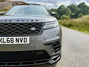 Used 2019 Land Rover Range Rover Velar R-Dynamic Hse Grey - Interior and Exterior details 5