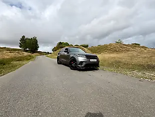 Used 2019 Land Rover Range Rover Velar R-Dynamic Hse Grey - Interior and Exterior details 7