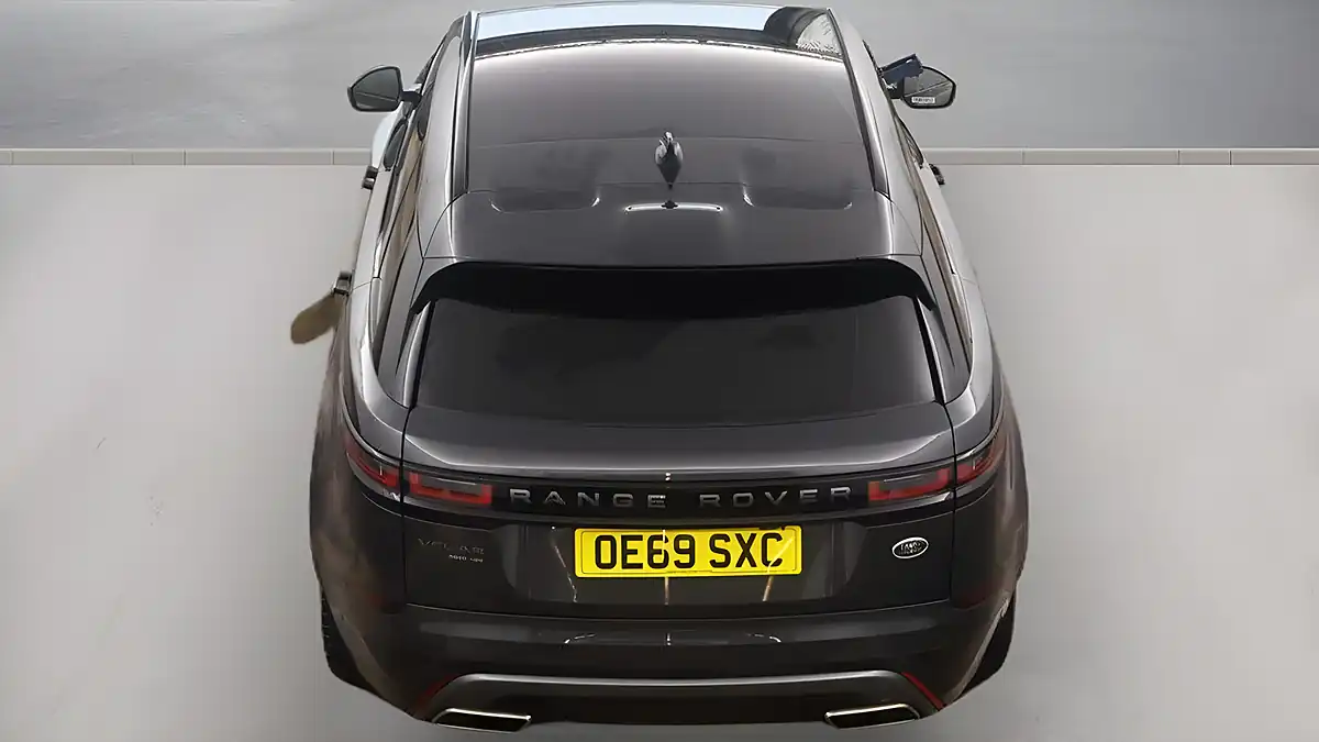 Used 2019 Land Rover Range Rover Velar R-Dynamic Hse Grey - Interior and Exterior details 7