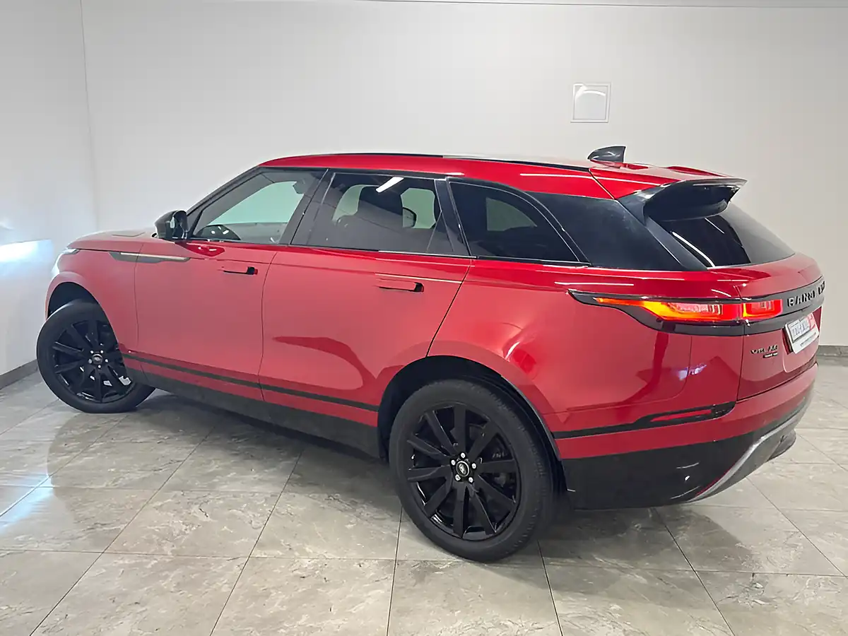 Used 2019 Land Rover Range Rover Velar R-Dynamic Hse Red - Interior and Exterior details 7