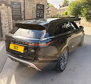 Used 2019 Land Rover Range Rover Velar R-Dynamic Hse Santorini Black - Interior and Exterior details 7