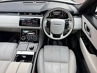 Used 2019 Land Rover Range Rover Velar R-Dynamic Hse Silver - Interior and Exterior details 14