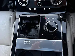 Used 2019 Land Rover Range Rover Velar R-Dynamic Hse Silver - Interior and Exterior details 19