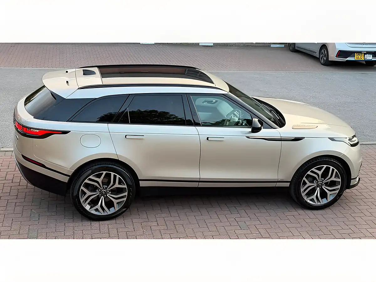 Used 2019 Land Rover Range Rover Velar R-Dynamic Hse Silver - Interior and Exterior details 2