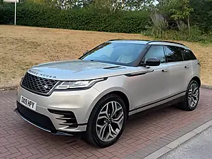 Used 2019 Land Rover Range Rover Velar R-Dynamic Hse Silver - Interior and Exterior details 9