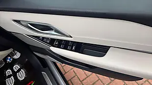 Used 2019 Land Rover Range Rover Velar R-Dynamic Hse Silver - Interior and Exterior details 13