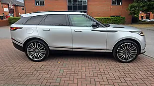 Used 2019 Land Rover Range Rover Velar R-Dynamic Hse Silver - Interior and Exterior details 7