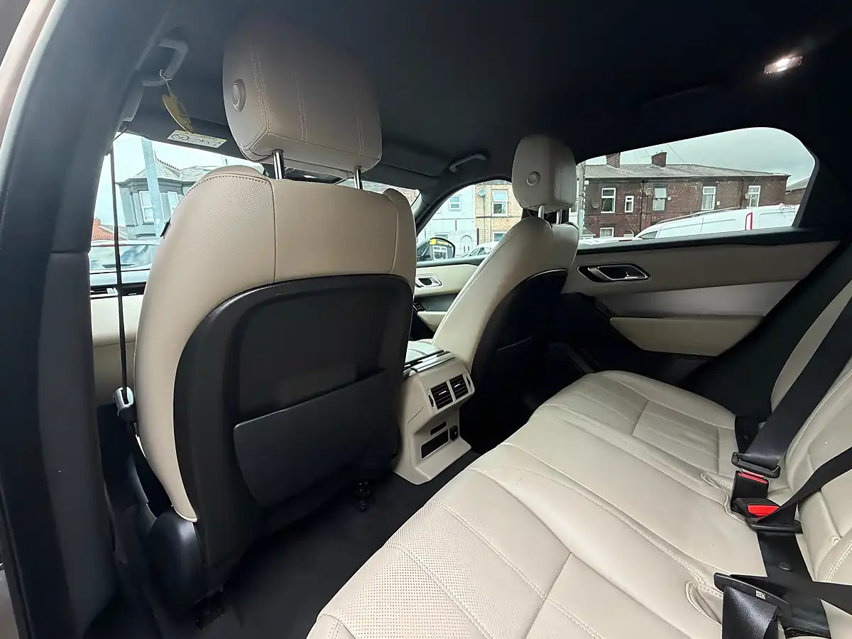 Used 2019 Land Rover Range Rover Velar R-Dynamic S Brown - Interior and Exterior details 19