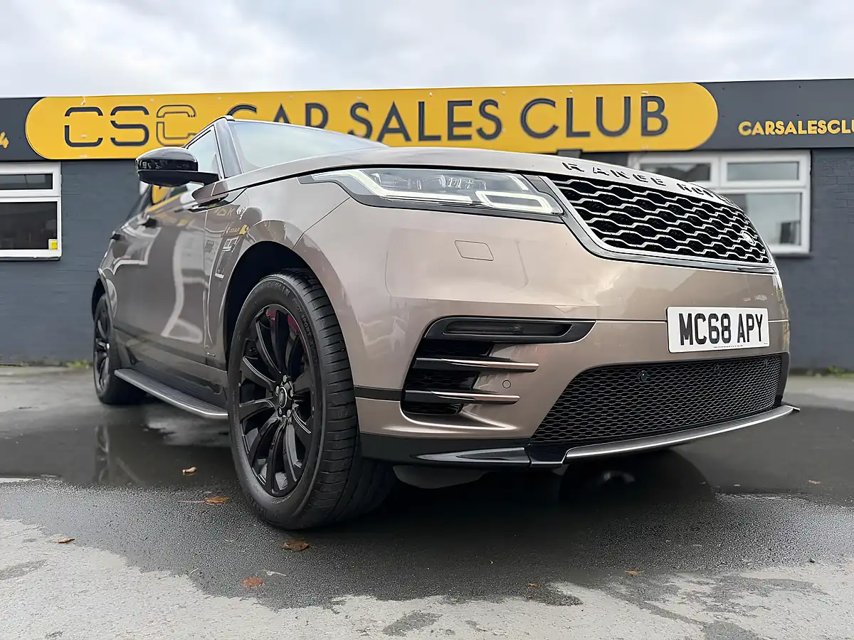 Used 2019 Land Rover Range Rover Velar R-Dynamic S Brown - Interior and Exterior details 7