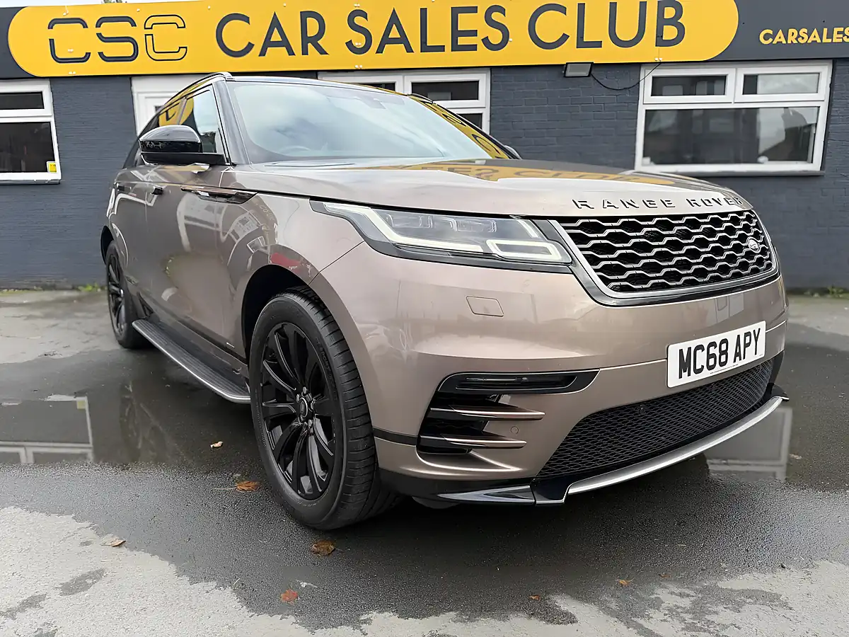 Used 2019 Land Rover Range Rover Velar R-Dynamic S Brown - Interior and Exterior details 9