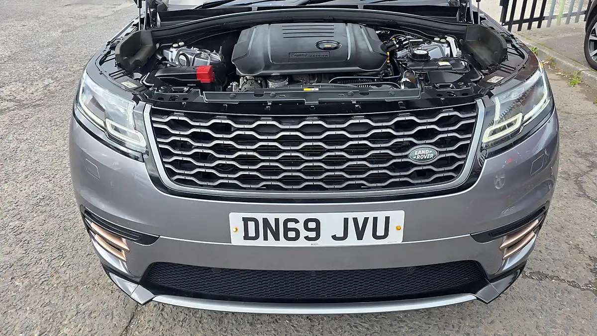 Used 2019 Land Rover Range Rover Velar R-Dynamic S Grey - Interior and Exterior details 20