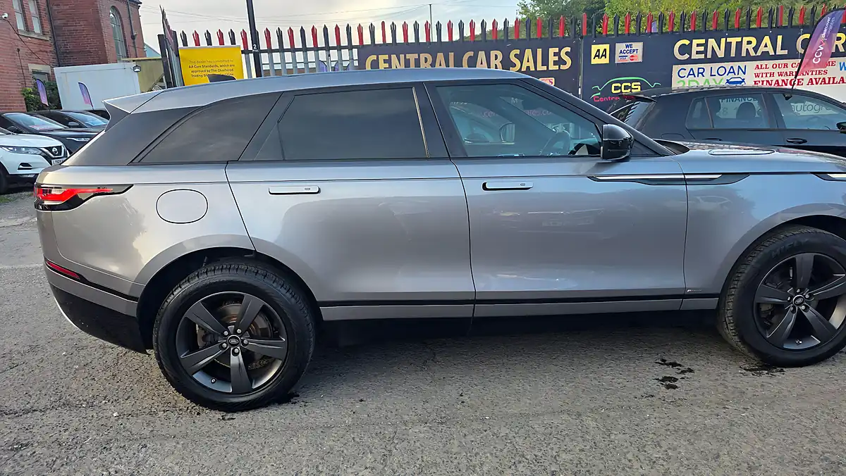 Used 2019 Land Rover Range Rover Velar R-Dynamic S Grey - Interior and Exterior details 7
