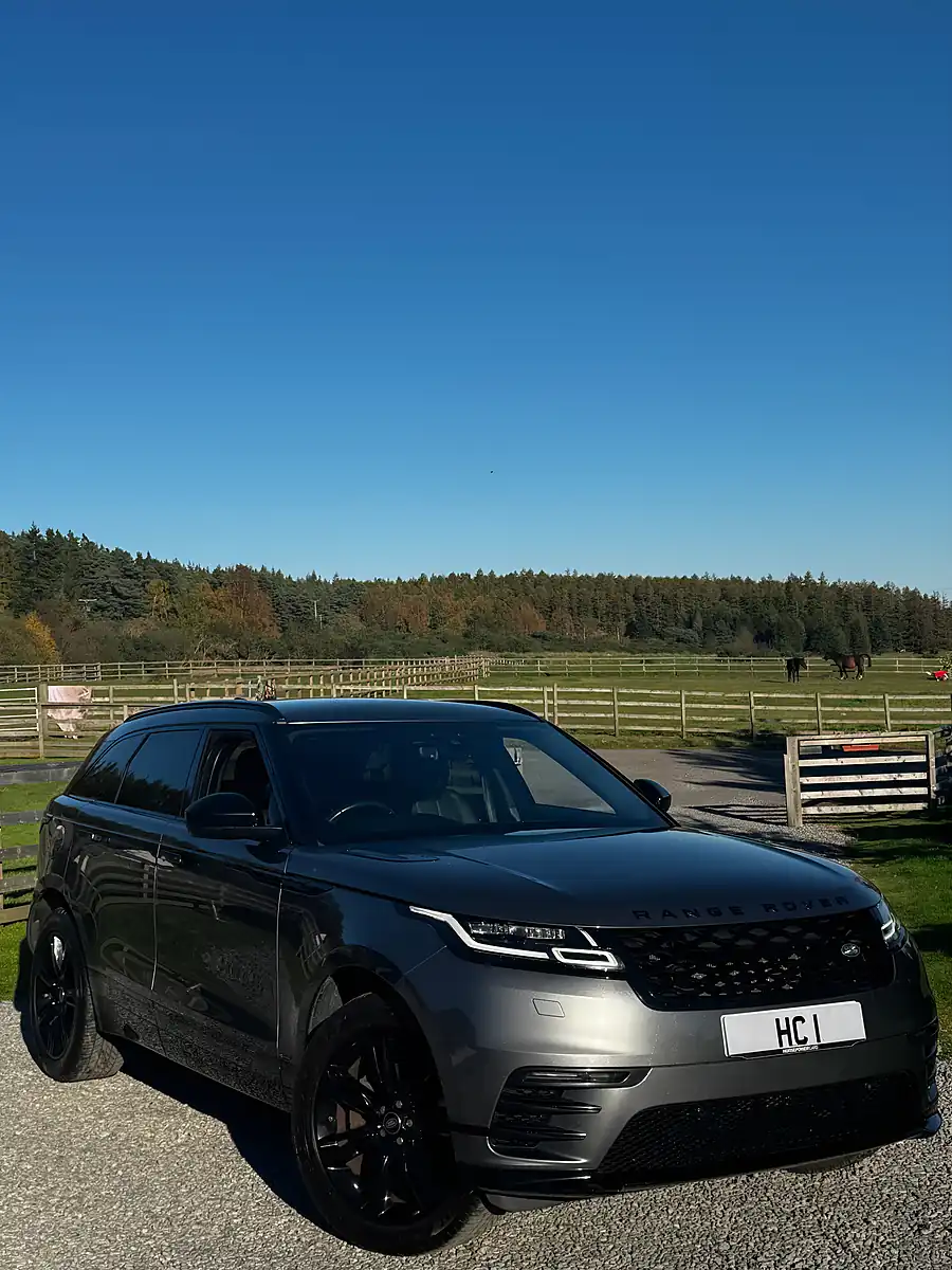 Used 2019 Land Rover Range Rover Velar R-Dynamic S Grey - Interior and Exterior details 3