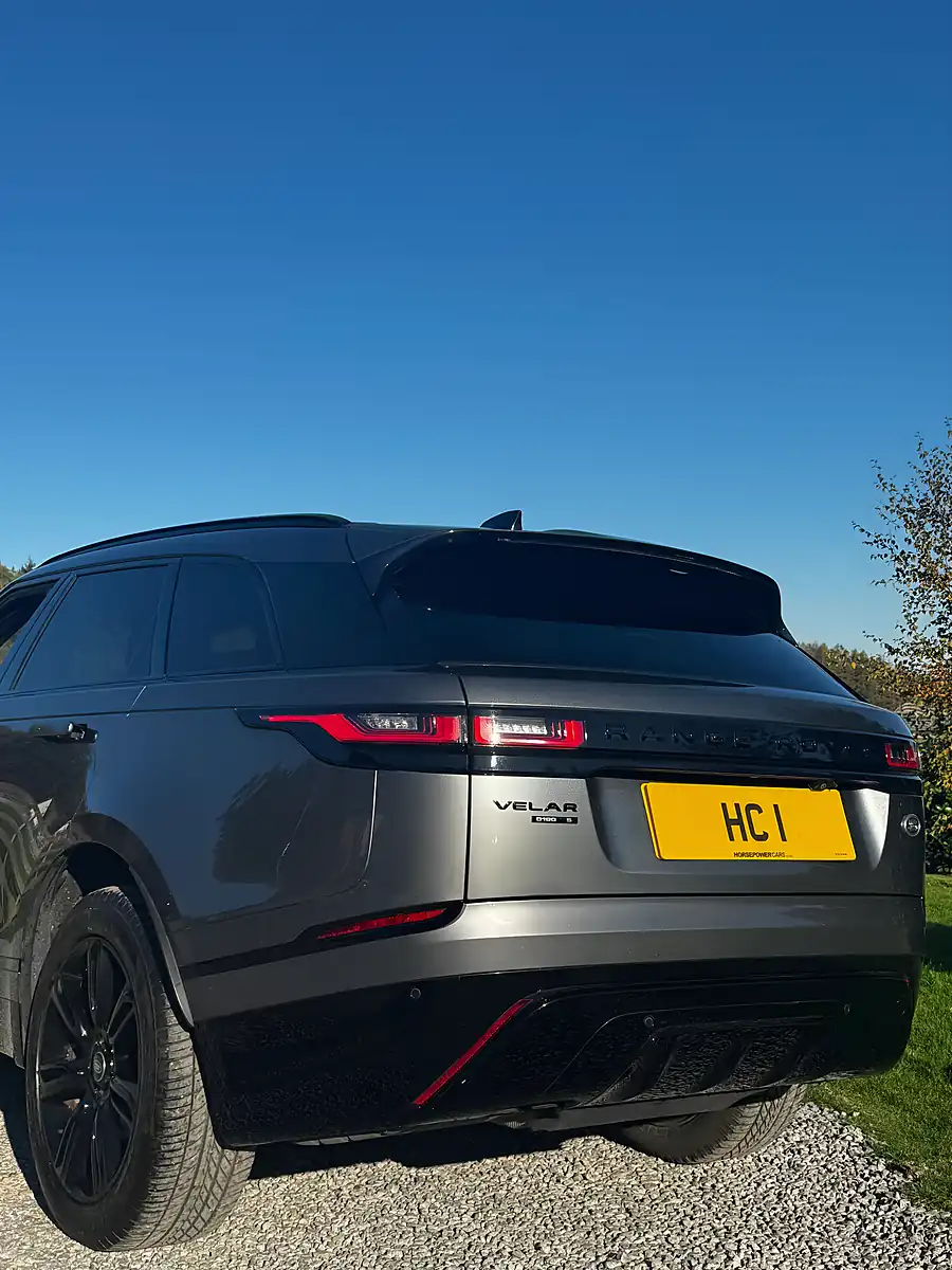 Used 2019 Land Rover Range Rover Velar R-Dynamic S Grey - Interior and Exterior details 6
