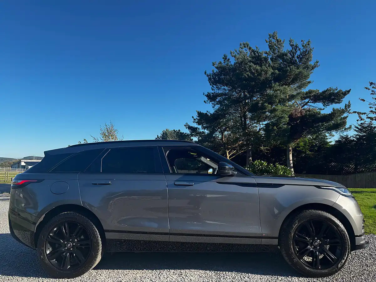 Used 2019 Land Rover Range Rover Velar R-Dynamic S Grey - Interior and Exterior details 7