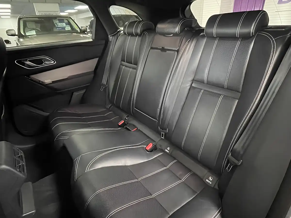 Used 2019 Land Rover Range Rover Velar R-Dynamic S Indus Silver - Interior and Exterior details 14
