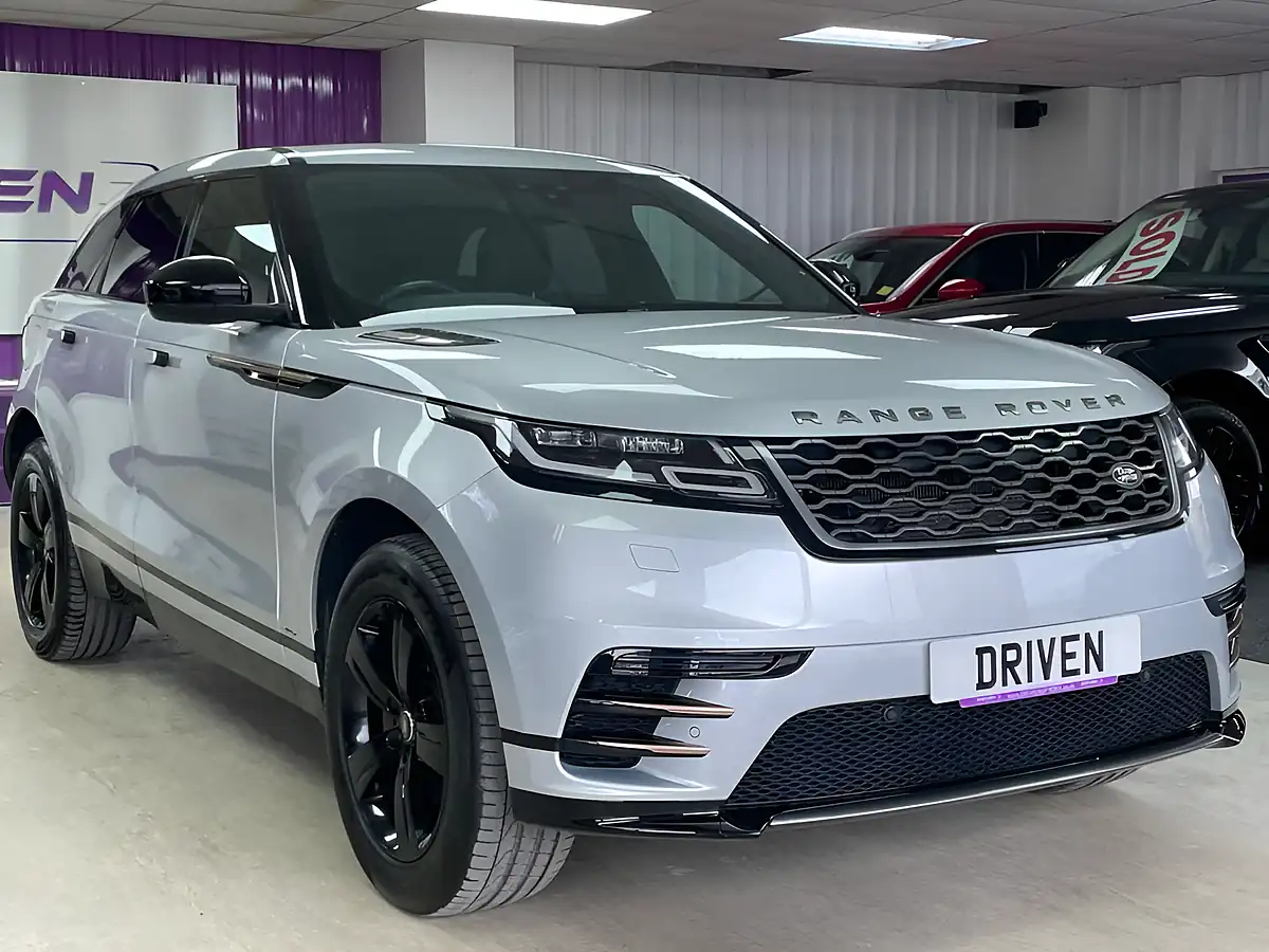 Used 2019 Land Rover Range Rover Velar R-Dynamic S Indus Silver - Interior and Exterior details 5