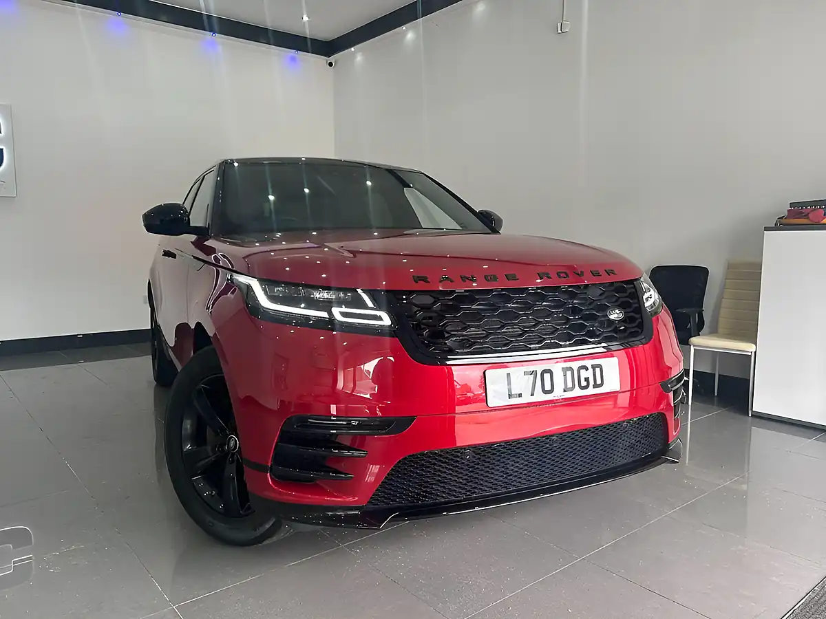Used 2019 Land Rover Range Rover Velar R-Dynamic S Red - Interior and Exterior details 8