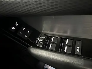 Used 2019 Land Rover Range Rover Velar R-Dynamic S Red - Interior and Exterior details 14