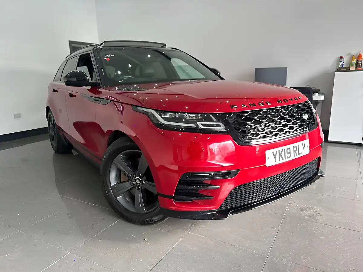 Used 2019 Land Rover Range Rover Velar R-Dynamic S Red - Interior and Exterior details 6