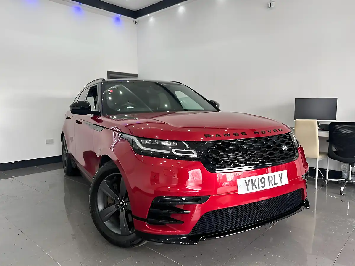Used 2019 Land Rover Range Rover Velar R-Dynamic S Red - Interior and Exterior details 9