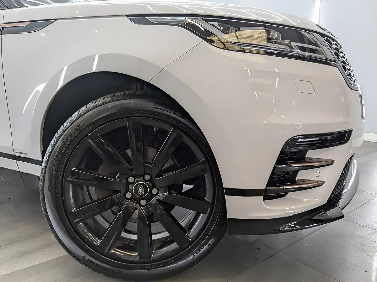 Used 2019 Land Rover Range Rover Velar R-Dynamic S White - Interior and Exterior details 2