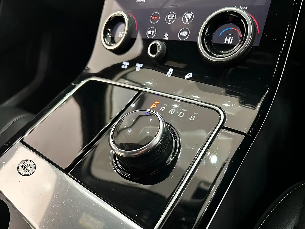 Used 2019 Land Rover Range Rover Velar R-Dynamic S White - Interior and Exterior details 20