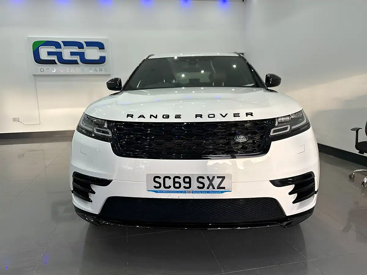 Used 2019 Land Rover Range Rover Velar R-Dynamic S White - Interior and Exterior details 3