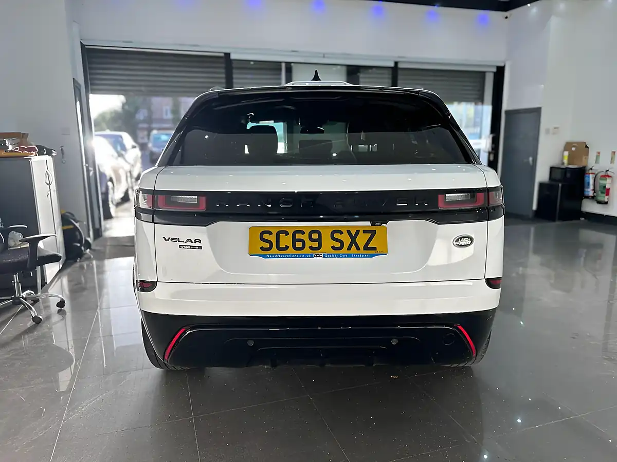 Used 2019 Land Rover Range Rover Velar R-Dynamic S White - Interior and Exterior details 4