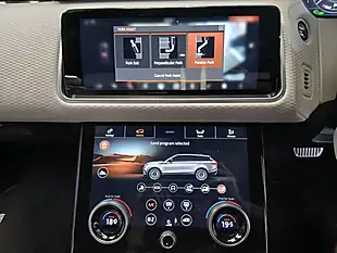 Used 2019 Land Rover Range Rover Velar R-Dynamic Se Black - Interior and Exterior details 15