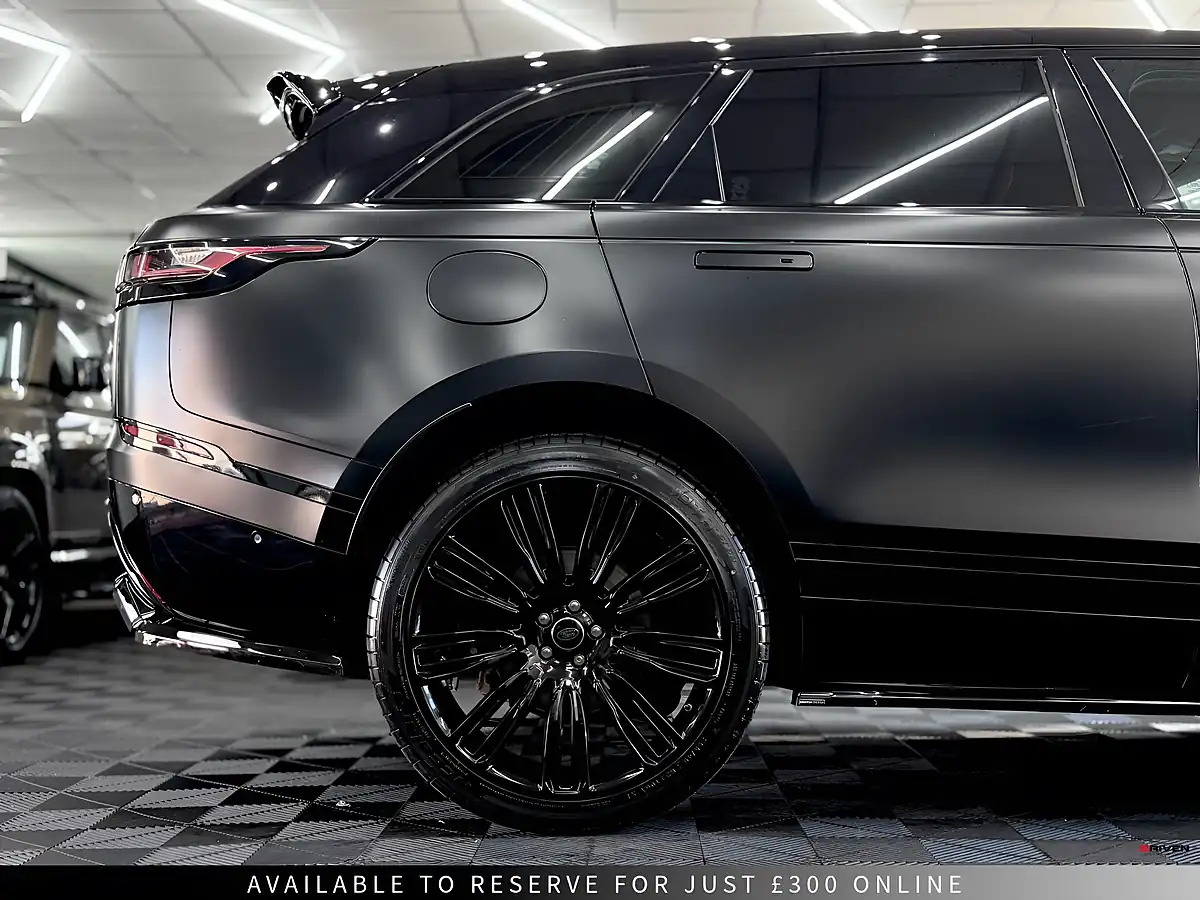 Used 2019 Land Rover Range Rover Velar R-Dynamic Se Black - Interior and Exterior details 13