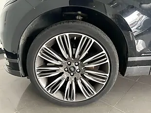 Used 2019 Land Rover Range Rover Velar R-Dynamic Se Black - Interior and Exterior details 14