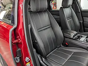 Used 2019 Land Rover Range Rover Velar R-Dynamic Se Firenze Red - Interior and Exterior details 20